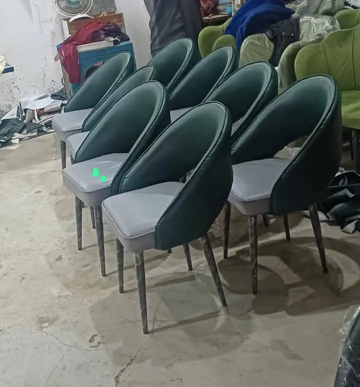 Chairs Type 1